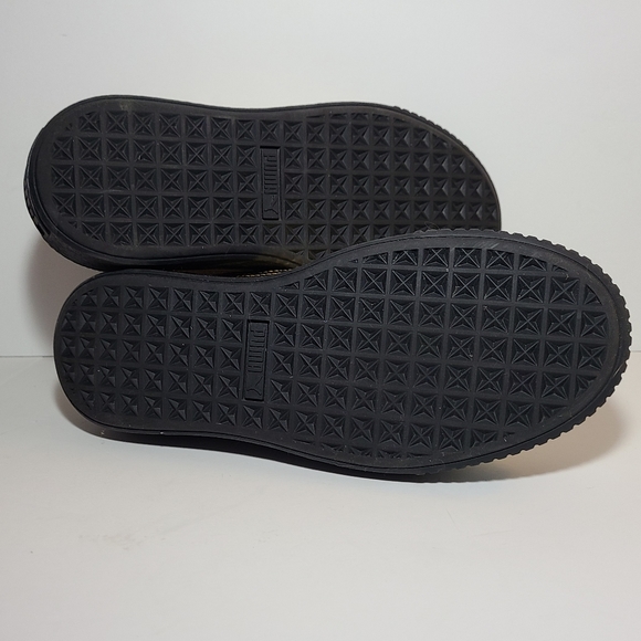 Puma Platform Gold Basket Sneaker - Picture 3 of 8